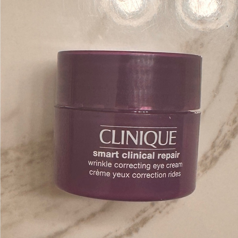 Clinique Smart Clinical Repair Eye Cream